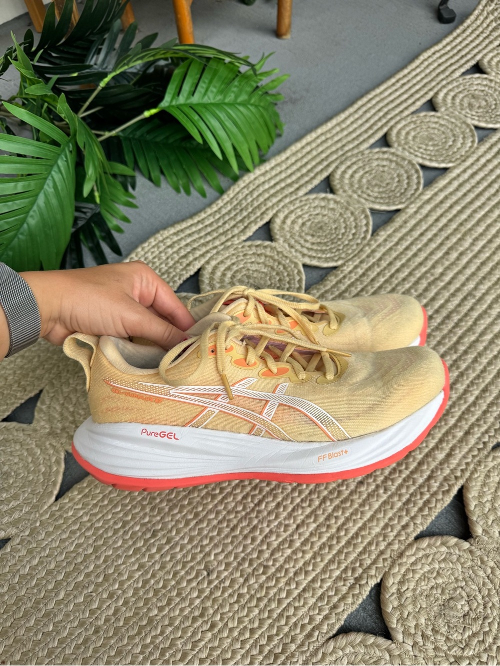 ASICS Gel-Cumulus 25 Running Shoes Yellow Orange Women’s Size 8.5